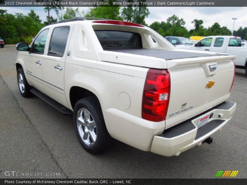 White Diamond Tricoat / Dark Cashmere/Light Cashmere 2013 Chevrolet Avalanche LTZ 4x4 Black Diamond Edition
