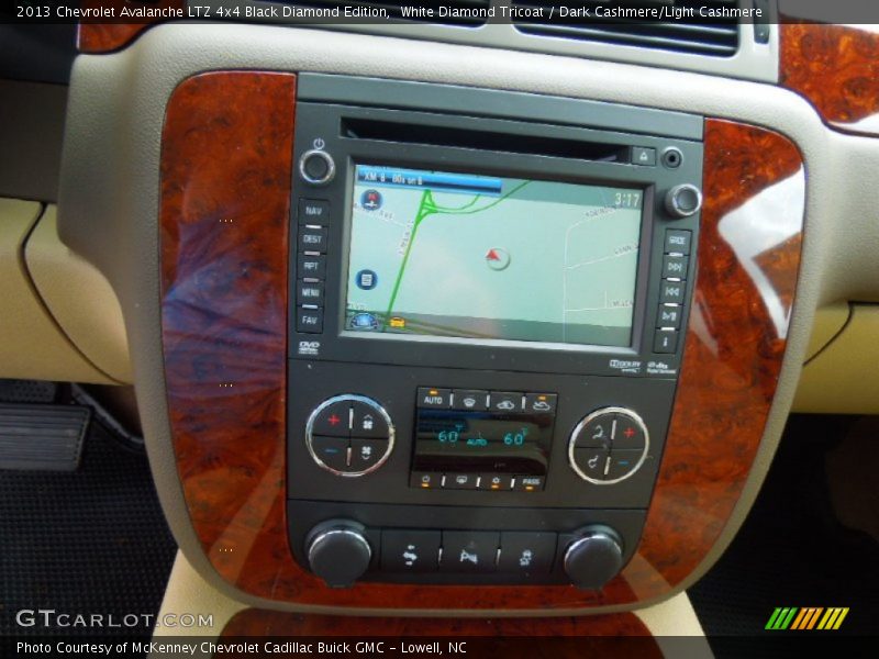 Navigation of 2013 Avalanche LTZ 4x4 Black Diamond Edition