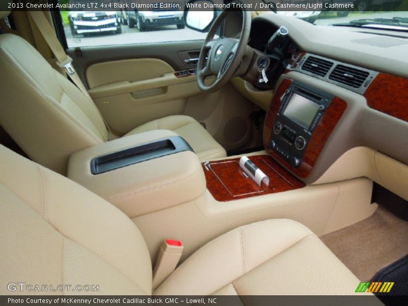White Diamond Tricoat / Dark Cashmere/Light Cashmere 2013 Chevrolet Avalanche LTZ 4x4 Black Diamond Edition