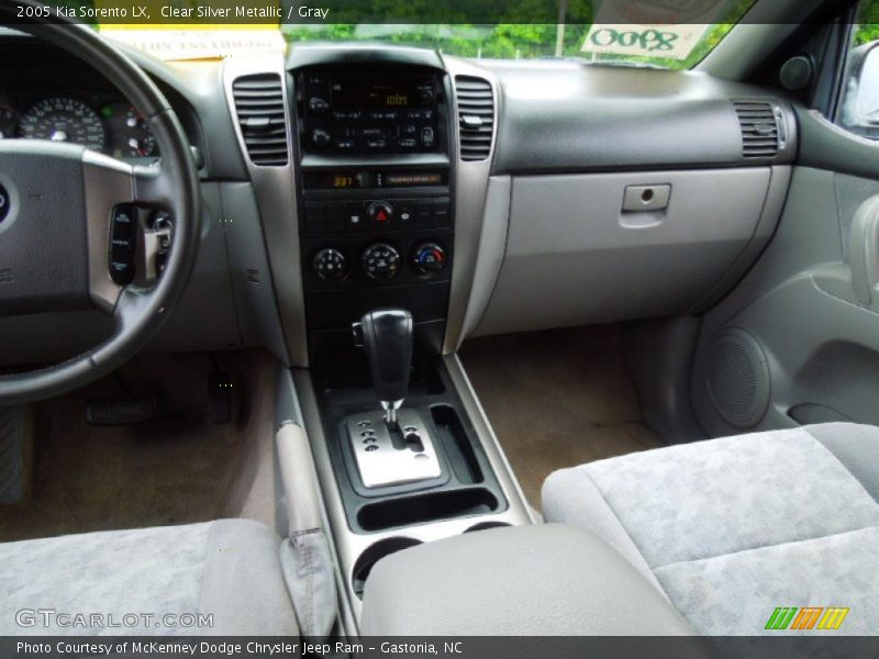 Clear Silver Metallic / Gray 2005 Kia Sorento LX