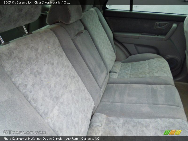 Clear Silver Metallic / Gray 2005 Kia Sorento LX
