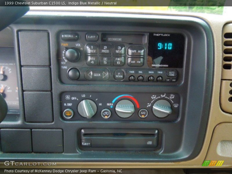 Controls of 1999 Suburban C1500 LS