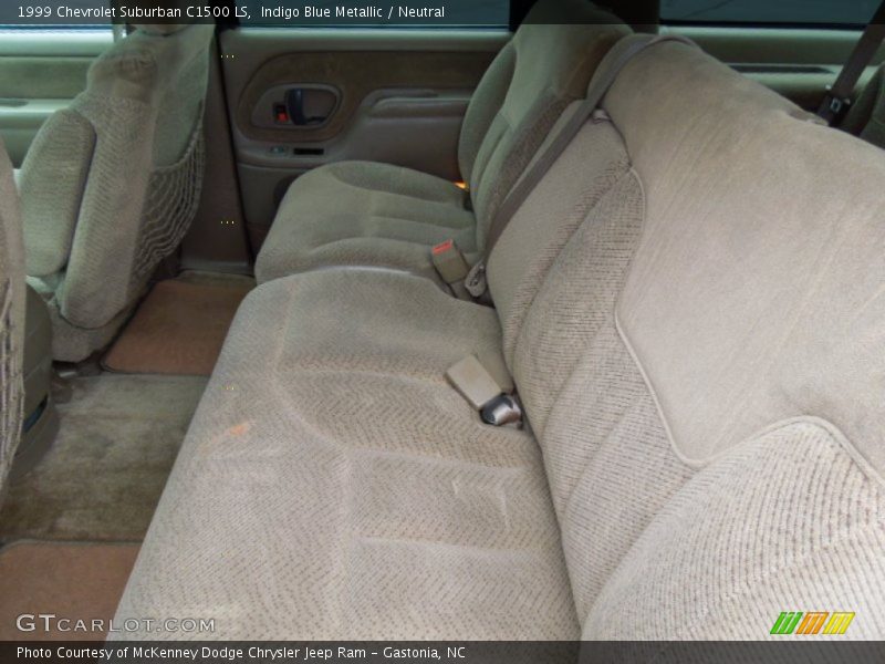 Indigo Blue Metallic / Neutral 1999 Chevrolet Suburban C1500 LS