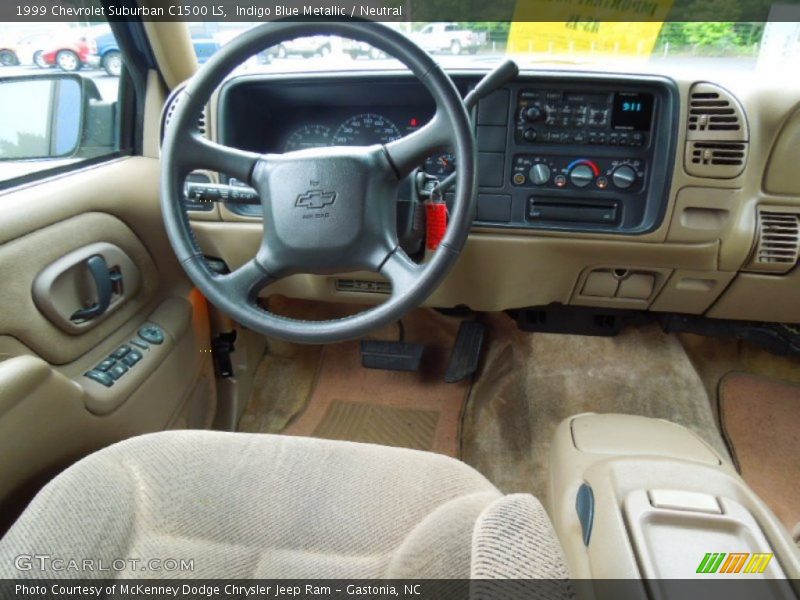 Dashboard of 1999 Suburban C1500 LS