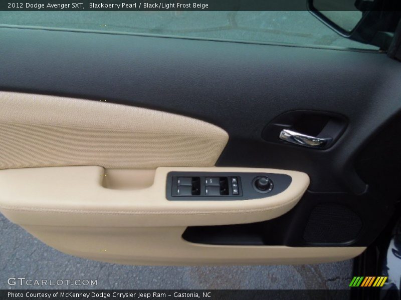 Blackberry Pearl / Black/Light Frost Beige 2012 Dodge Avenger SXT