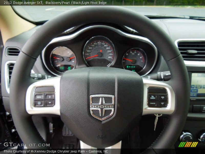 Blackberry Pearl / Black/Light Frost Beige 2012 Dodge Avenger SXT