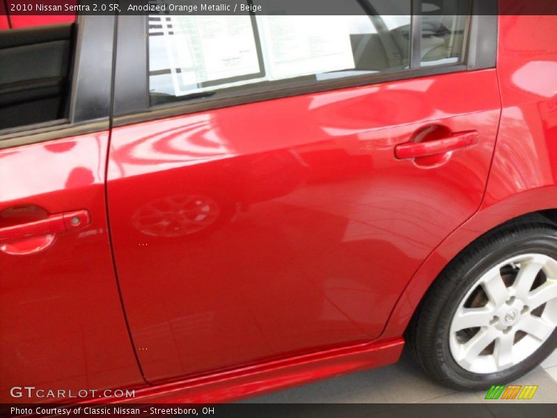 Anodized Orange Metallic / Beige 2010 Nissan Sentra 2.0 SR