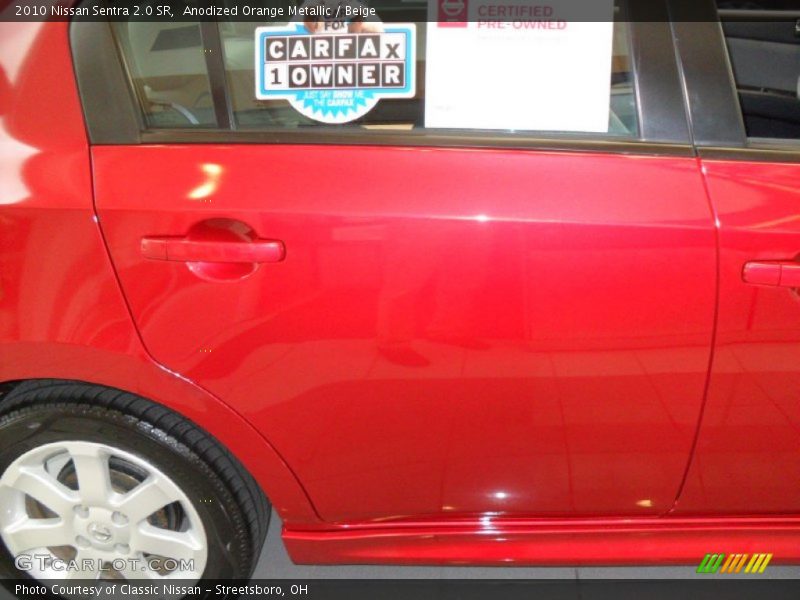 Anodized Orange Metallic / Beige 2010 Nissan Sentra 2.0 SR