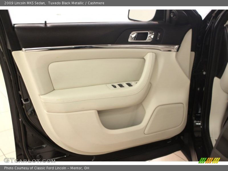 Tuxedo Black Metallic / Cashmere 2009 Lincoln MKS Sedan