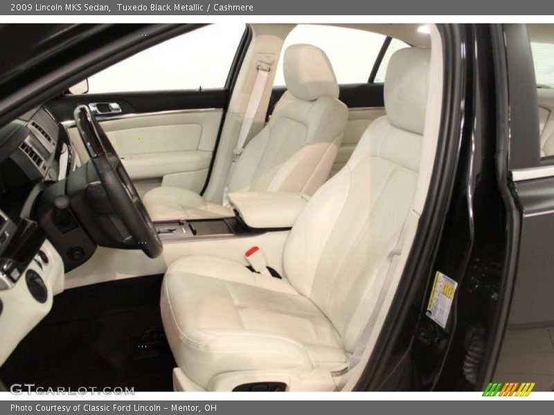 Tuxedo Black Metallic / Cashmere 2009 Lincoln MKS Sedan