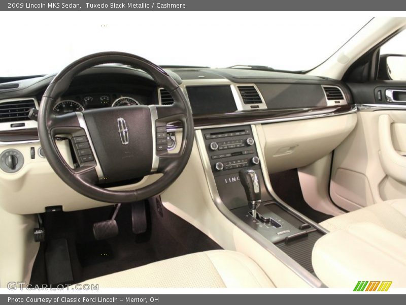 Tuxedo Black Metallic / Cashmere 2009 Lincoln MKS Sedan