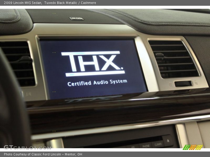 Tuxedo Black Metallic / Cashmere 2009 Lincoln MKS Sedan