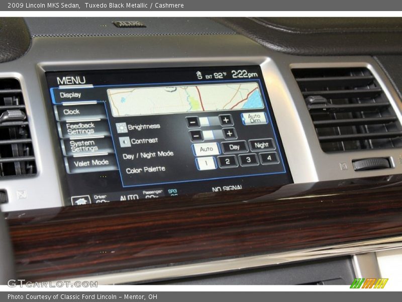 Tuxedo Black Metallic / Cashmere 2009 Lincoln MKS Sedan