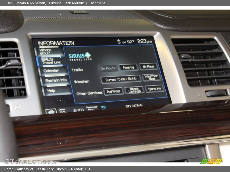 Tuxedo Black Metallic / Cashmere 2009 Lincoln MKS Sedan