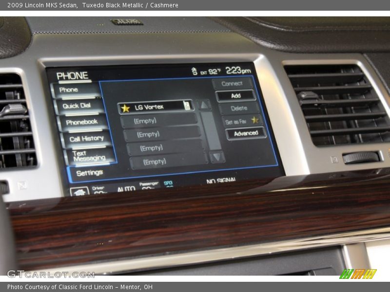 Tuxedo Black Metallic / Cashmere 2009 Lincoln MKS Sedan