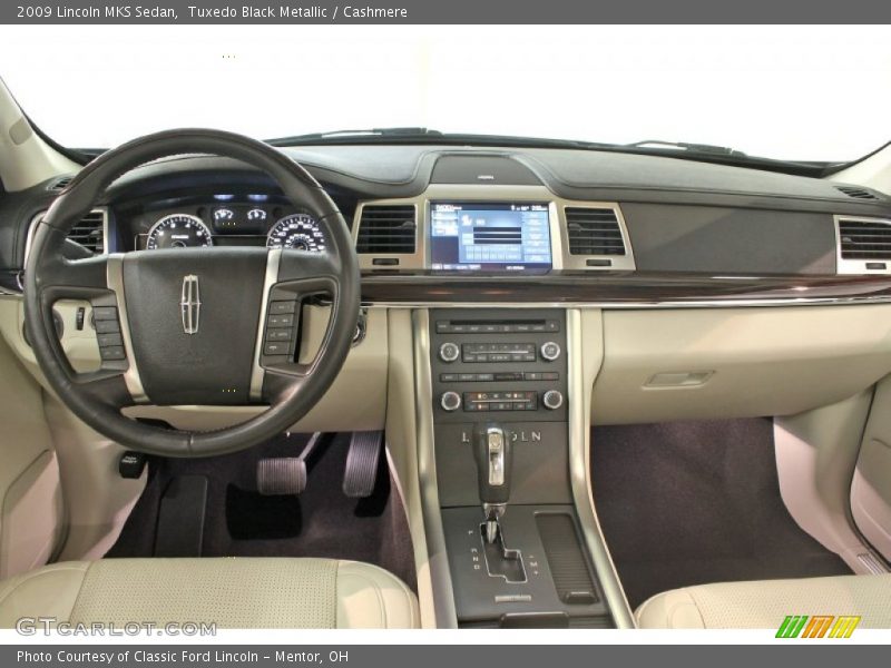Tuxedo Black Metallic / Cashmere 2009 Lincoln MKS Sedan