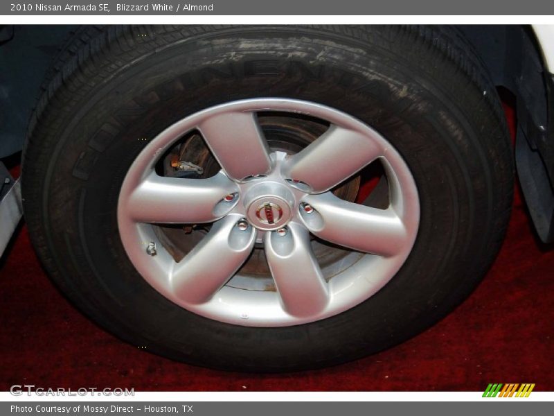 Blizzard White / Almond 2010 Nissan Armada SE