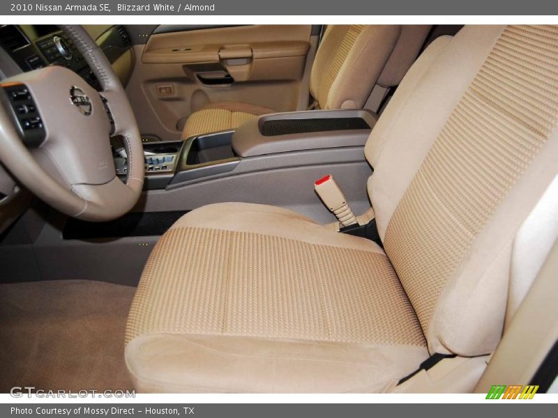 Blizzard White / Almond 2010 Nissan Armada SE