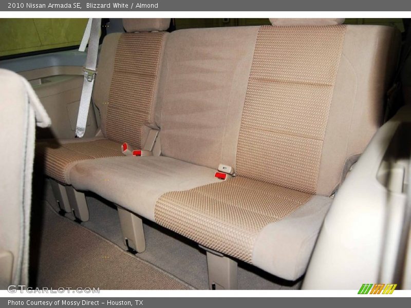Blizzard White / Almond 2010 Nissan Armada SE