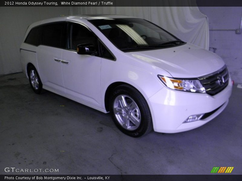 White Diamond Pearl / Truffle 2012 Honda Odyssey Touring