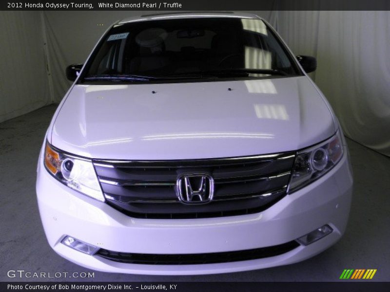 White Diamond Pearl / Truffle 2012 Honda Odyssey Touring