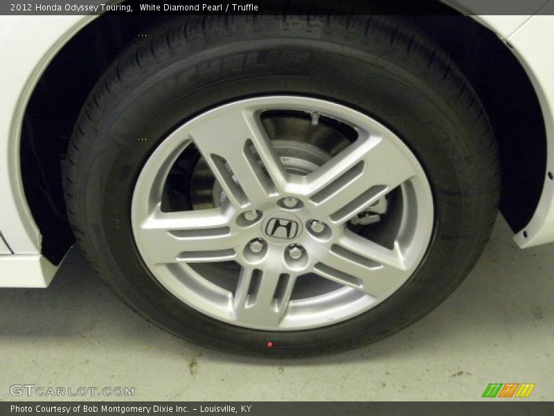 White Diamond Pearl / Truffle 2012 Honda Odyssey Touring