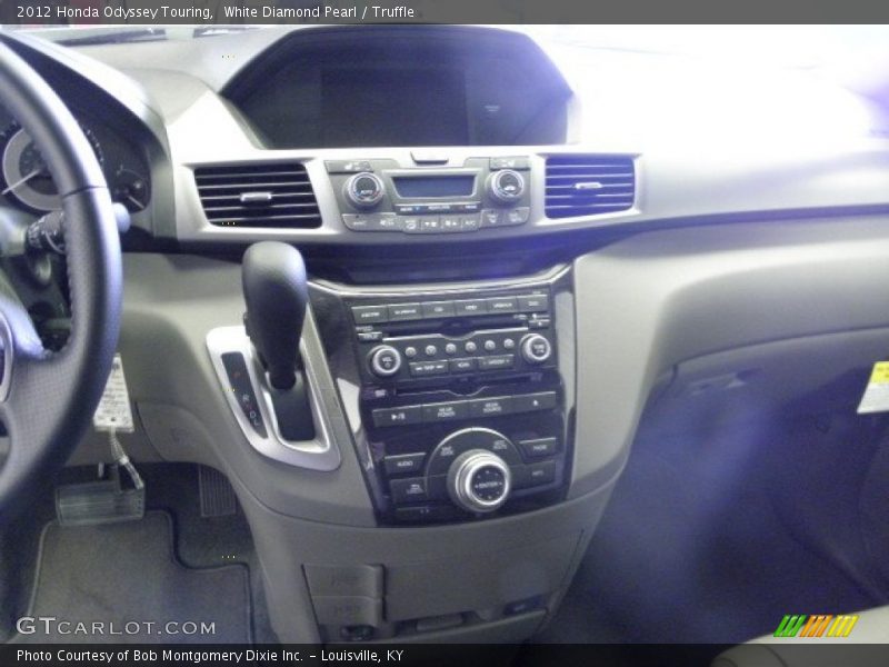 White Diamond Pearl / Truffle 2012 Honda Odyssey Touring