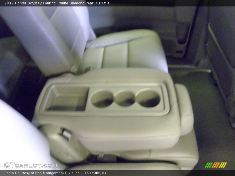 White Diamond Pearl / Truffle 2012 Honda Odyssey Touring
