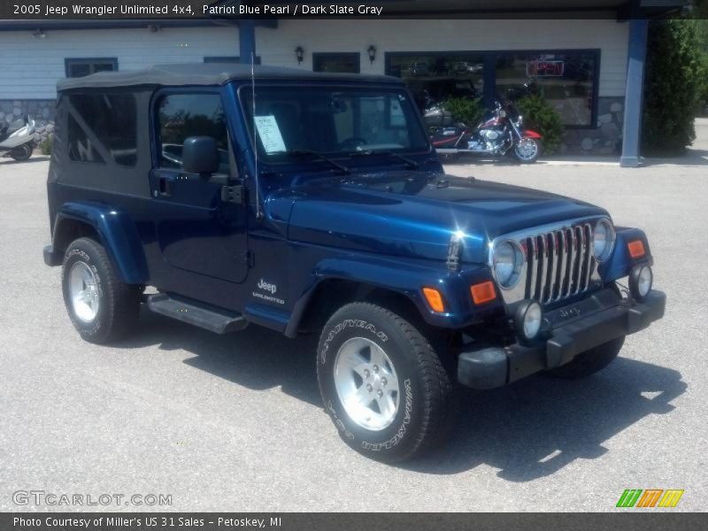 Patriot Blue Pearl / Dark Slate Gray 2005 Jeep Wrangler Unlimited 4x4