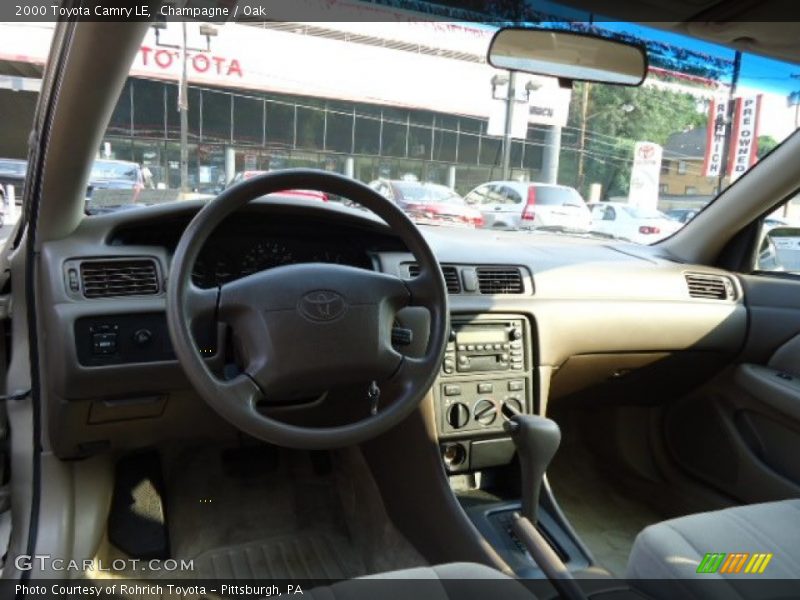 Champagne / Oak 2000 Toyota Camry LE