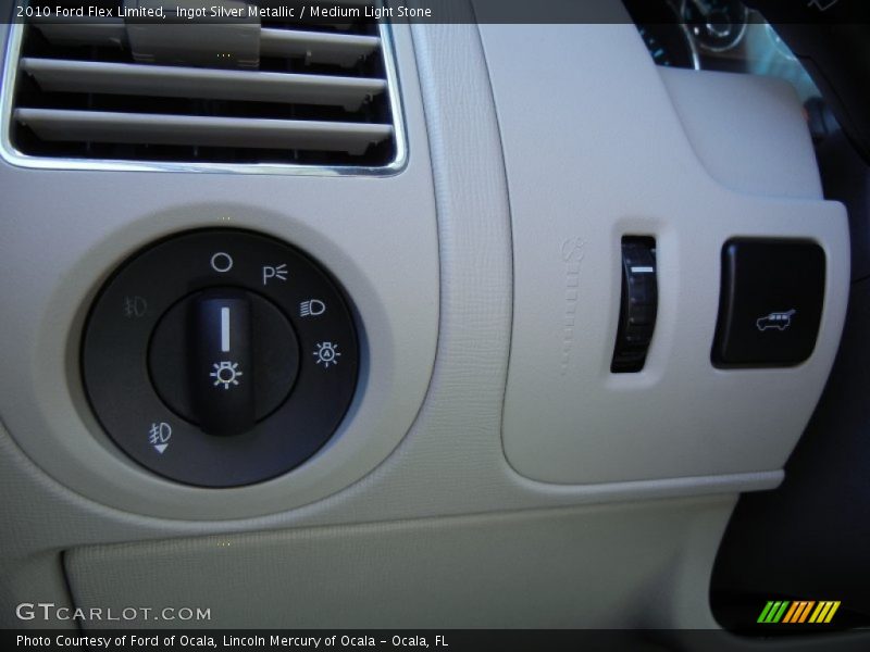 Ingot Silver Metallic / Medium Light Stone 2010 Ford Flex Limited