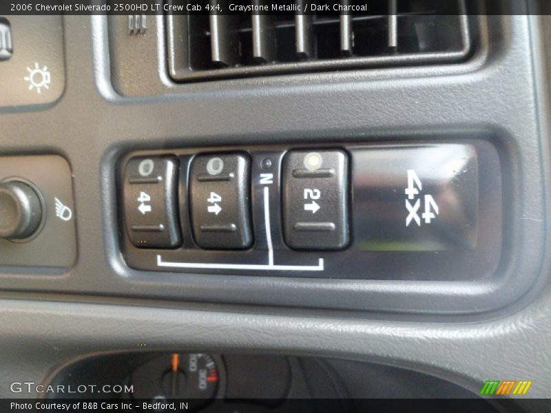 Graystone Metallic / Dark Charcoal 2006 Chevrolet Silverado 2500HD LT Crew Cab 4x4