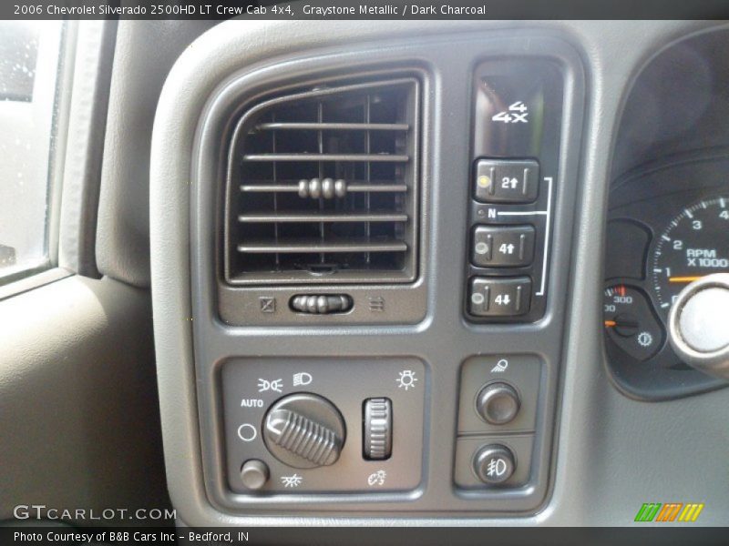 Graystone Metallic / Dark Charcoal 2006 Chevrolet Silverado 2500HD LT Crew Cab 4x4