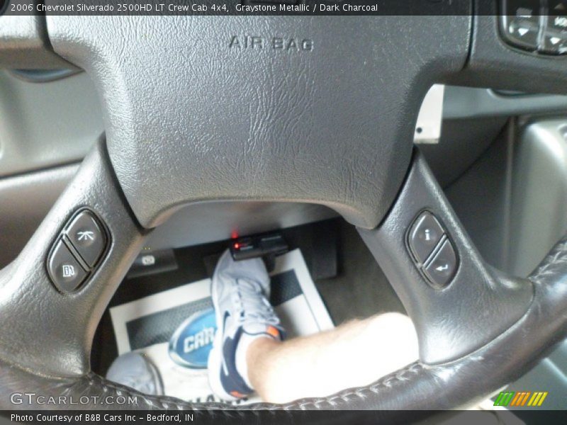 Graystone Metallic / Dark Charcoal 2006 Chevrolet Silverado 2500HD LT Crew Cab 4x4