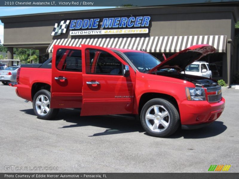 Victory Red / Ebony 2010 Chevrolet Avalanche LT