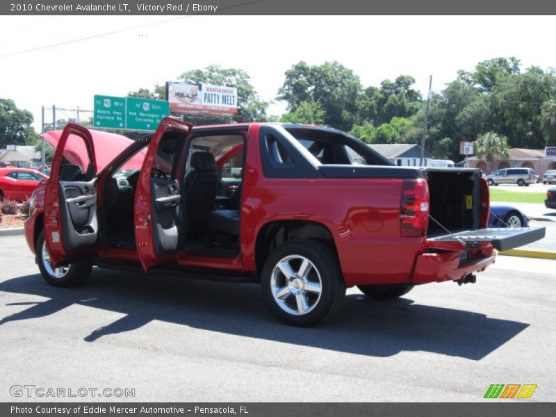Victory Red / Ebony 2010 Chevrolet Avalanche LT
