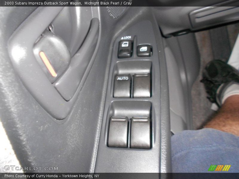 Midnight Black Pearl / Gray 2003 Subaru Impreza Outback Sport Wagon