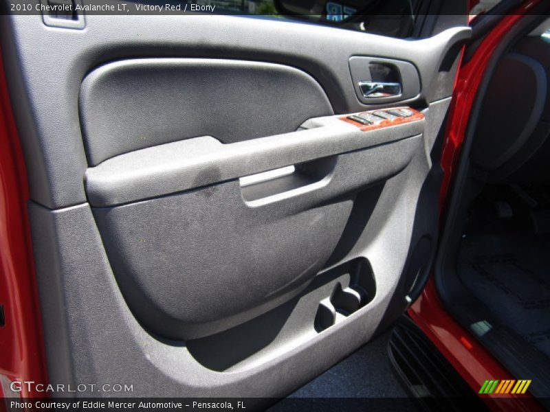 Victory Red / Ebony 2010 Chevrolet Avalanche LT