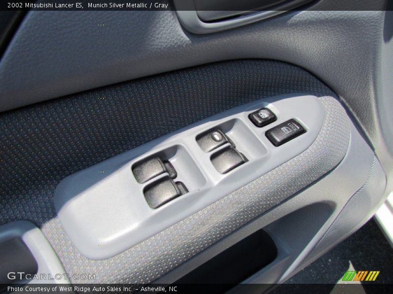 Munich Silver Metallic / Gray 2002 Mitsubishi Lancer ES