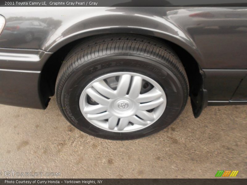 Graphite Gray Pearl / Gray 2001 Toyota Camry LE