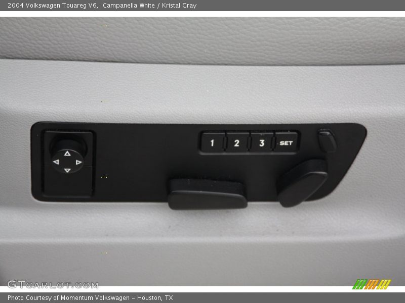 Campanella White / Kristal Gray 2004 Volkswagen Touareg V6