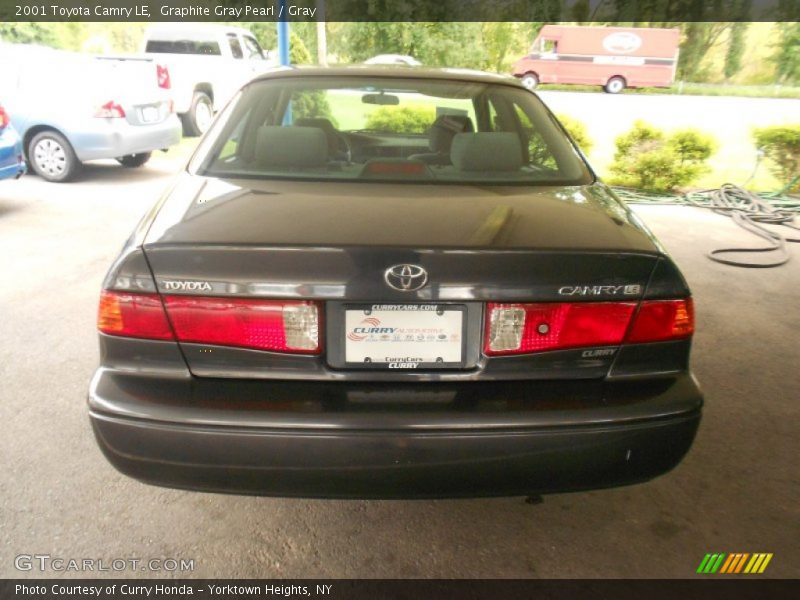 Graphite Gray Pearl / Gray 2001 Toyota Camry LE