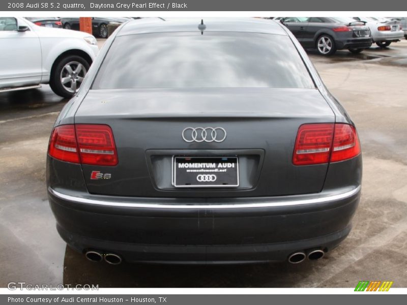 Daytona Grey Pearl Effect / Black 2008 Audi S8 5.2 quattro
