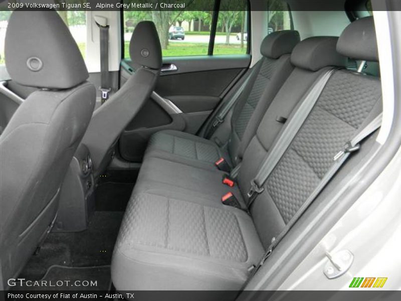 Alpine Grey Metallic / Charcoal 2009 Volkswagen Tiguan SE