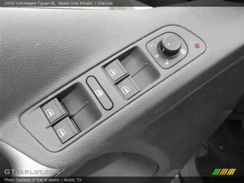 Alpine Grey Metallic / Charcoal 2009 Volkswagen Tiguan SE