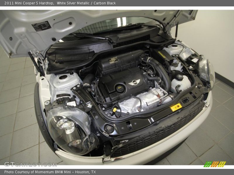 White Silver Metallic / Carbon Black 2011 Mini Cooper S Hardtop