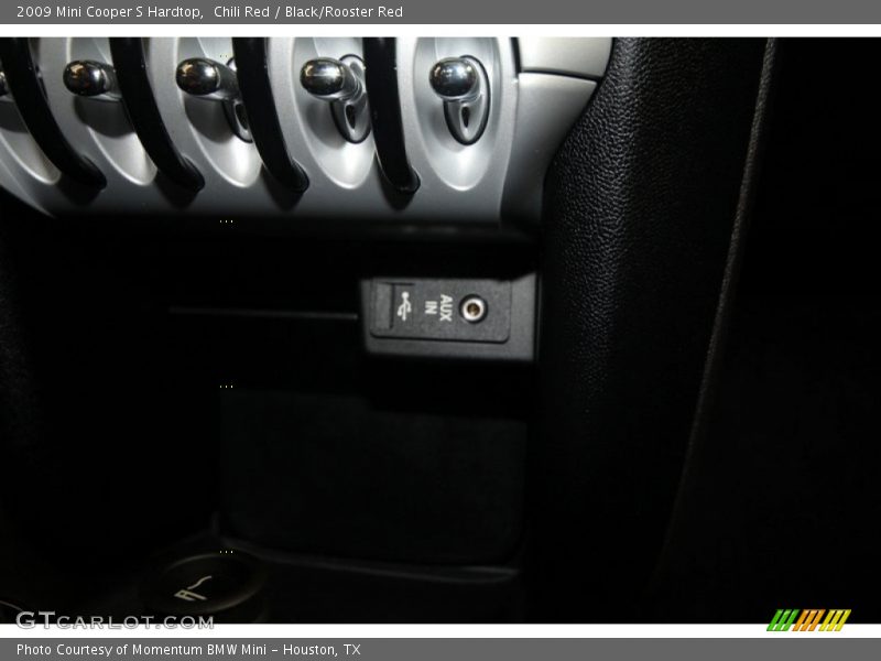 Chili Red / Black/Rooster Red 2009 Mini Cooper S Hardtop