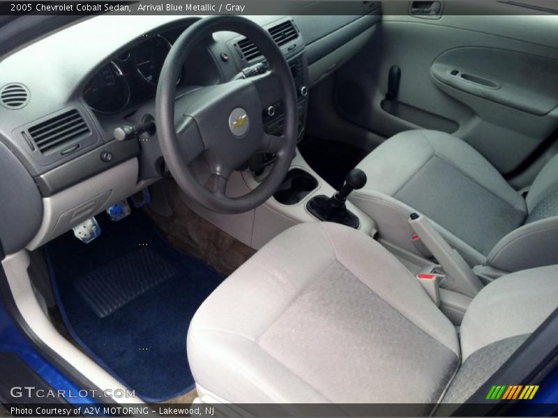Arrival Blue Metallic / Gray 2005 Chevrolet Cobalt Sedan