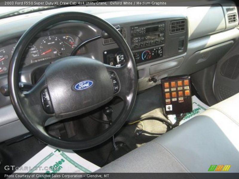 Oxford White / Medium Graphite 2003 Ford F550 Super Duty XL Crew Cab 4x4 Utility Crane