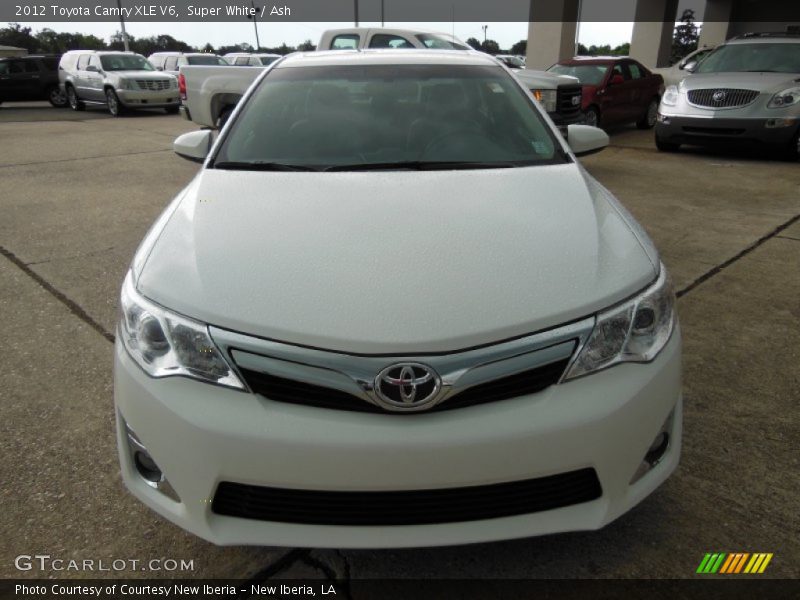 Super White / Ash 2012 Toyota Camry XLE V6